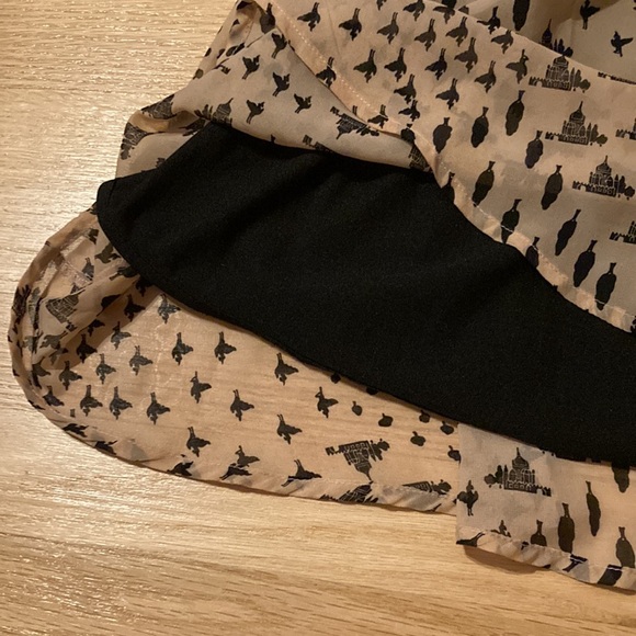 Patterned Esley Dress - Picture 4 of 5